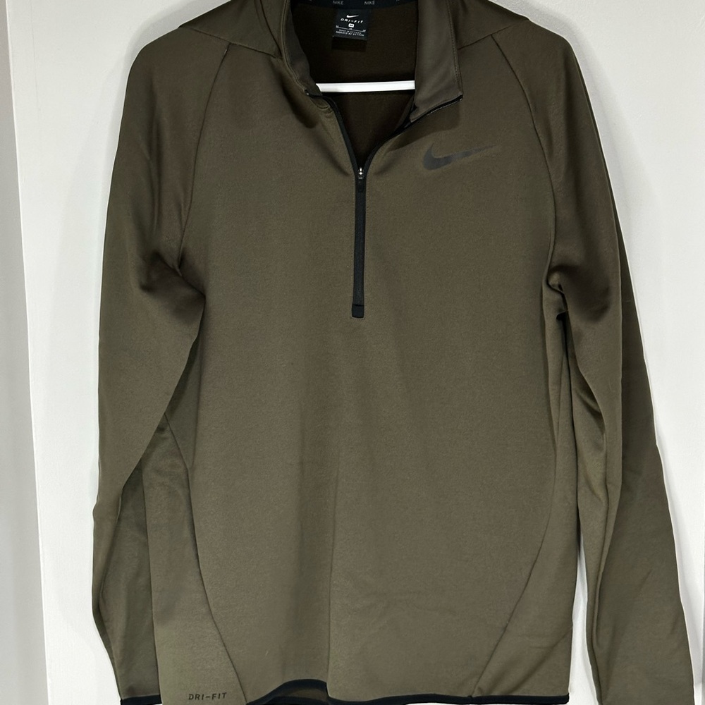 Nike Men's Olive Performance Jacket. Size M.